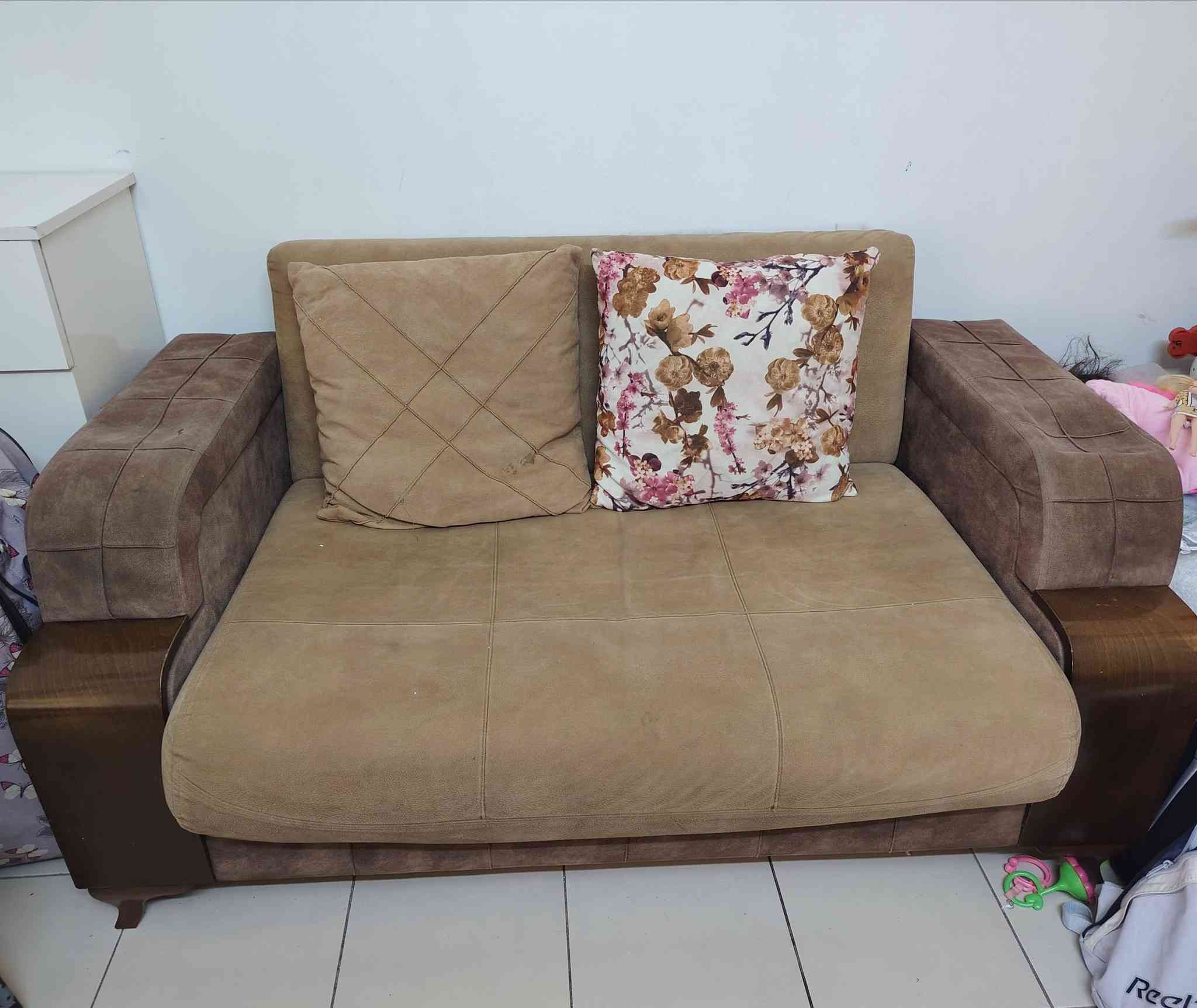 السلام عليكم قنفه مقعدين تتحول سرير تكمه للبيع


**إذا كنت صاحب هذا الإعلان وتريد حذفه لأي سبب، رجاءا أرسل رسالة إلى الدعم الفني**