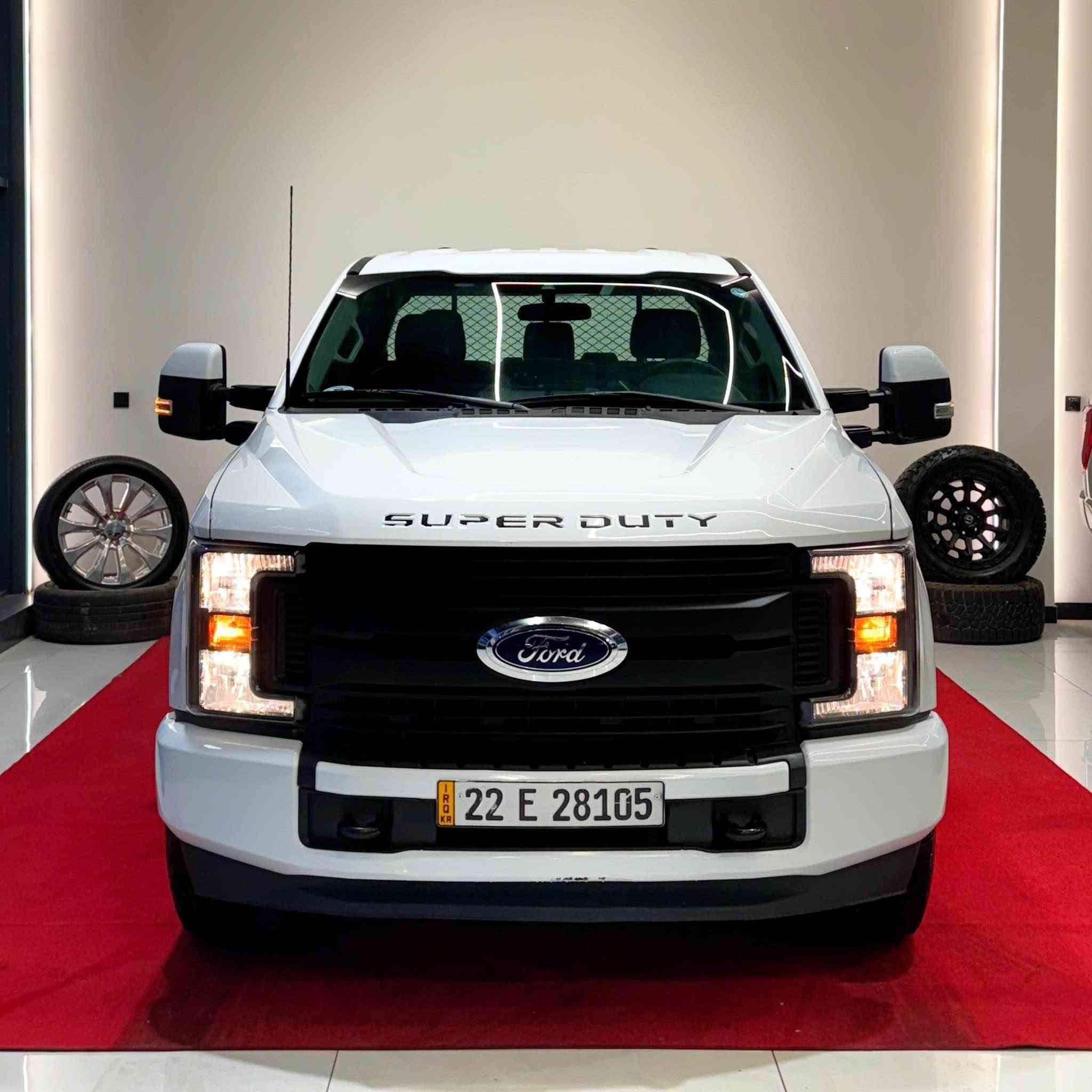 🔱السلام عليكم 🔱🛎
للبيع سيارة فورد اف 250 سوبر ديوتي
FORD F-250 super duty 
موديل 2022 
محرك 8 سلندر 6.2L بانزين
ماشي 37 الف ميل
 8 براغي
باب قصير بدي قصير
شاشة كبيرة
كاميرا خبفي دوارة
كشنات جلد
حساسات خلفي
قفل اكسل 4X2
بيه حادث طخة بسيط من صفحة يمين بدون دواخل بدون ايرباك و سيارة بجم كبس
سيارة جاهز من كل نواحي ما بيه اي نواقص كير و محرك و كهربائي كلشي بشرط
سعرها 18800$
مكان اربيل معرض تانك موتورز
☎️***********
☎️*********** أربيل, العراق
