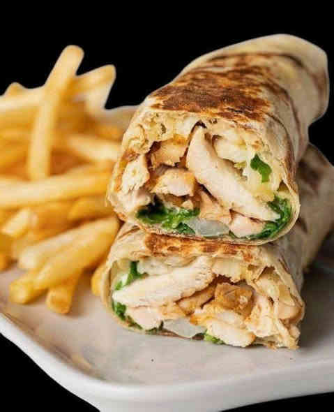 اهلا وسهلا بزبائننا الكرام 😍زبائن مطعم Star food  المميزين دائماً 
نستقبل طلاباتكم يوميا من ساعه 11صباحا والى الساعه الواحده 1ونصف بعد منتصف اليل،🥰  على هذا رقم واكيد بي وتساب 😍
*********** 
***********
خدمة توصيل مجانيه داخل المنطقه العنوان ابو غريب حي شهداء شارع 30 مقابل مجمع كاضم الطبي.
