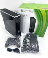 اكس بوكس 360 سليم • هارد ٢٥٠ • ١٣٠ لعبة