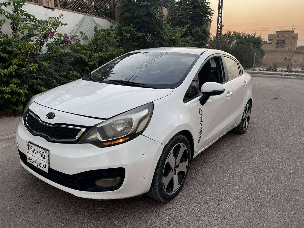 كيا ريو مديل 13 مكفول من صبغ وتبديل وضربه بيه بارد فقط مكانين  تريد تحويل وكاله موجود شركه هادار لاستفسار 
*********** النجف, العراق
