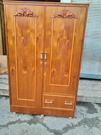 قنصور 2باب  حيل حلو شغل ثقيل ونضيف السعر 135 07508435865 07700320163