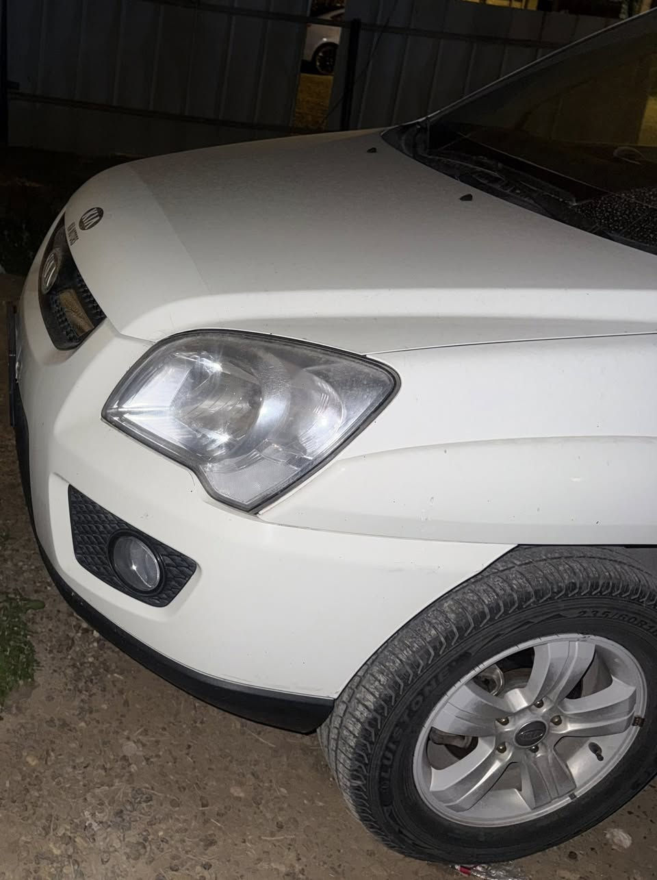 السلام عليكم كيا سبورتج 
البيع ٢٠١٠مكفوله فول
العسر ١٣٠ وبيهه مجال 
***********
