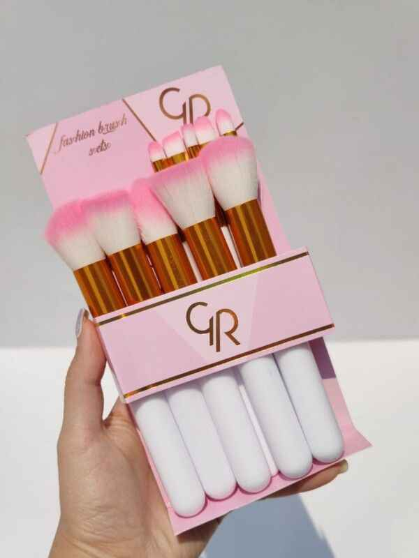 فرش مكياج كولدن روز 🥹🖍
سيت فـرش كـامل 10 قُطع✨
خـامة مُمتـازة وقابـلة للغسـل ✅
احجـام مُختـلفة ولجميـع تقسيمـات الوجـه 🥹💗
⭕ وبسعـر مُنـاسب جـدًا وبشكـل لطيـف 🪐✨

تگدرين تستخدميهـا لدمج للفاونديشن والبلشر والكونتور والظـلال و الأيلاينر ورسم الحاجب 🫶🏻 بغداد, العراق


**إذا كنت صاحب هذا الإعلان وتريد حذفه لأي سبب، رجاءا أرسل رسالة إلى الدعم الفني**