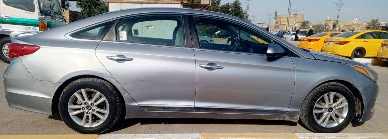 سلام عليكم. 
سوناته موديل 2015
سياره نظيفه مكفوله من العيب الشرعي 
مبدل 3 قطع.  
گير ومكينه مكفول 
سنويه جديده بسمي 
مكان السيارة ذي قار. الغراف 
السعر 105.
للتواصل 
‏‪***********‬‏
