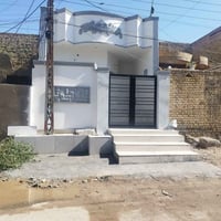 بيت ١٠٠ متر طابو صرف طولاني للبيع في حي الحسن العسكري  قرب البانزين خا...