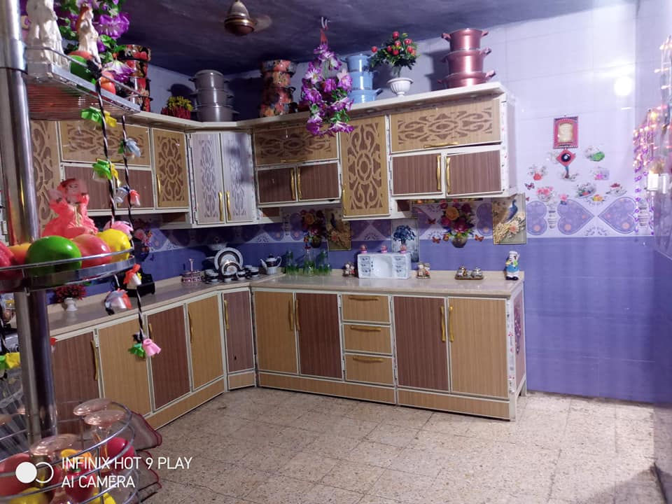 السلام عليكم
بيت لبيع
 حي السفير
غرب كراج الشماعية
اسقبال+غرف عدد6+صالة عدد3+مطبخ عدد2 صحيات عدد 6المساحة500
الرقم ‏‪*********** بغداد, العراق
