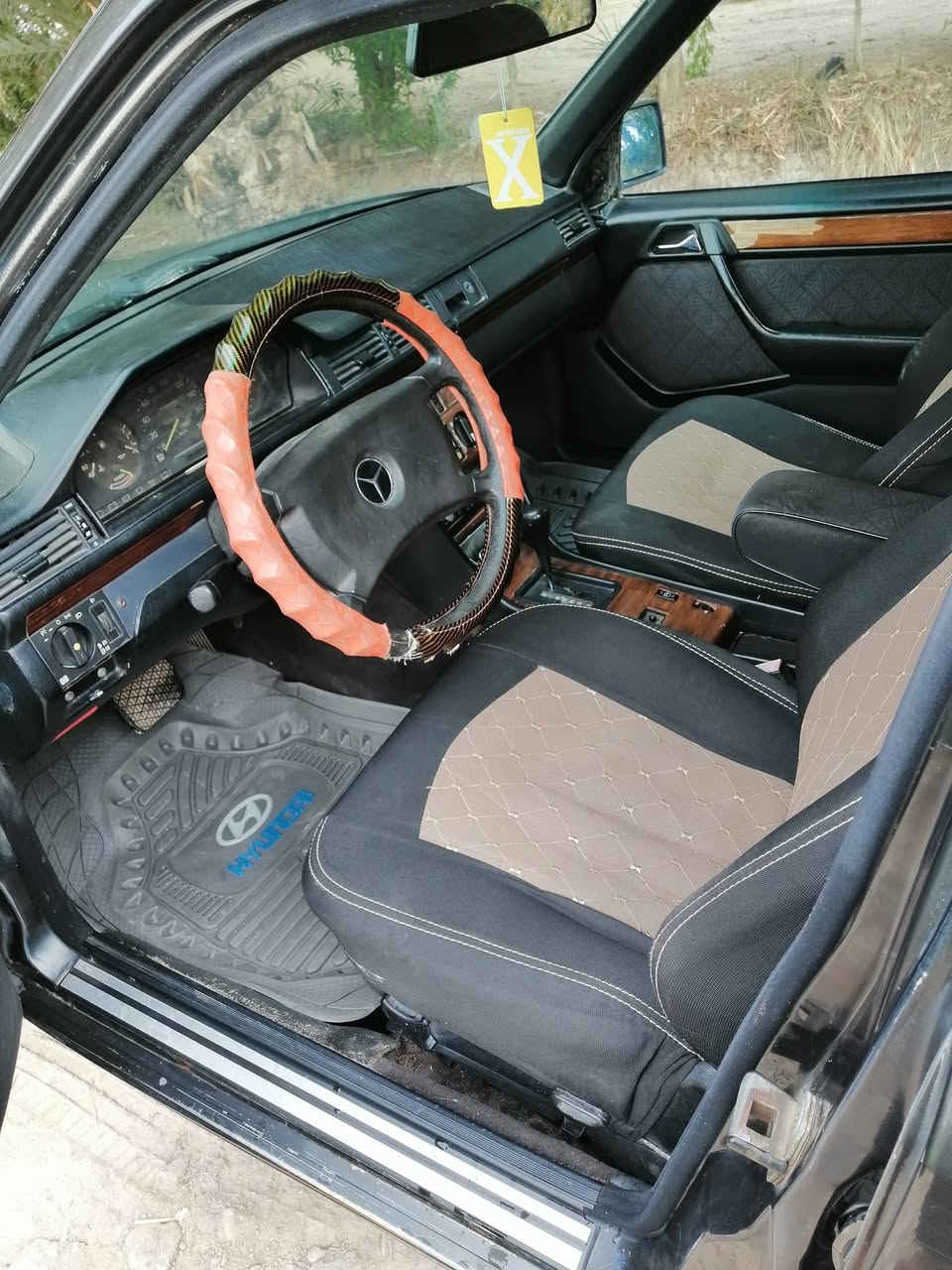 مرسيدس دب موديل 88 مكفوله من ضربه مصبوغه صبغ عام جماليه تخم تايد حداديه مكينه وكير نظيفه مكينه محوره راس ثور سنويه ما ساقطه 2026 رقمه بابل السعر 60 وبيه مجالل
السكن الديوانيه قضاء غماس غير متواجد ع فيس

الرقم ***********
