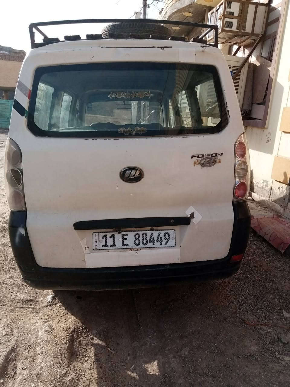 سياره ليفان 2013/بغداد خصوصي /سياره خير من الله مكينه وكير /10/ راكب خصوصي رقم انكليزي /سياره ابسمي شرط التحويل تبريد  شغال قطعتين السعر/35. وبيها مجال /هاتف ***********
