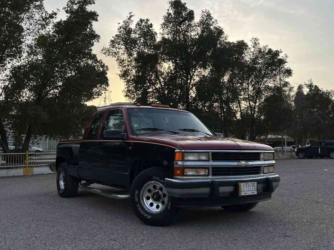 موديل ٩٣  جاهزة وجديدة مكينة 454 كير 1000  تبريد ثلج صدر جديد حدادية كهربائيات كلها شغالة رقم بغداد بأسمي  مكانها بغداد السيدية 
***********
