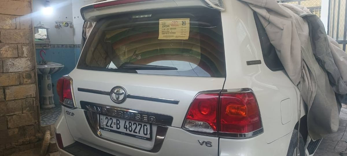 السلام عليكم
للبيع بريم مكفوله 
موديل 2015
مكلف بالنشر 
للاستفسار
***********
