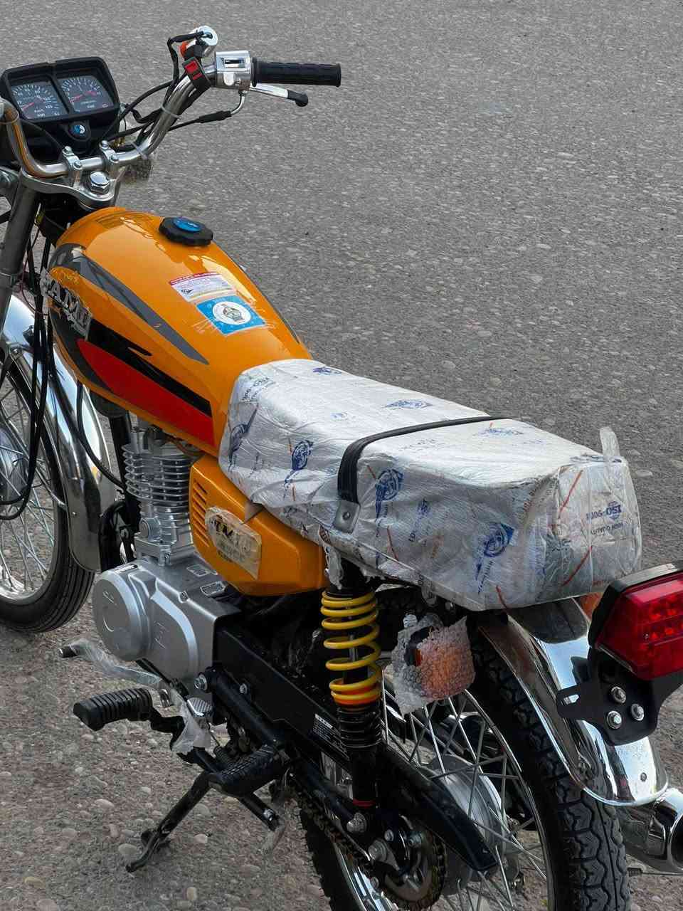 السلام عليكم يراني البيع موديل 2016 الرقم الن ما متواجد على الفيس *********** الدراجه رقم او سنويه 
السعر 1700 أو بيه مجال رقم
