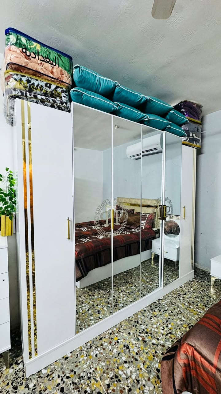 غرفه نوم تركي ٧ قطع نضيفه جداً مابيها أي ضرر  سعرها ٥٠٠ مكانها الحصوه شارع الدائره


**إذا كنت صاحب هذا الإعلان وتريد حذفه لأي سبب، رجاءا أرسل رسالة إلى الدعم الفني**