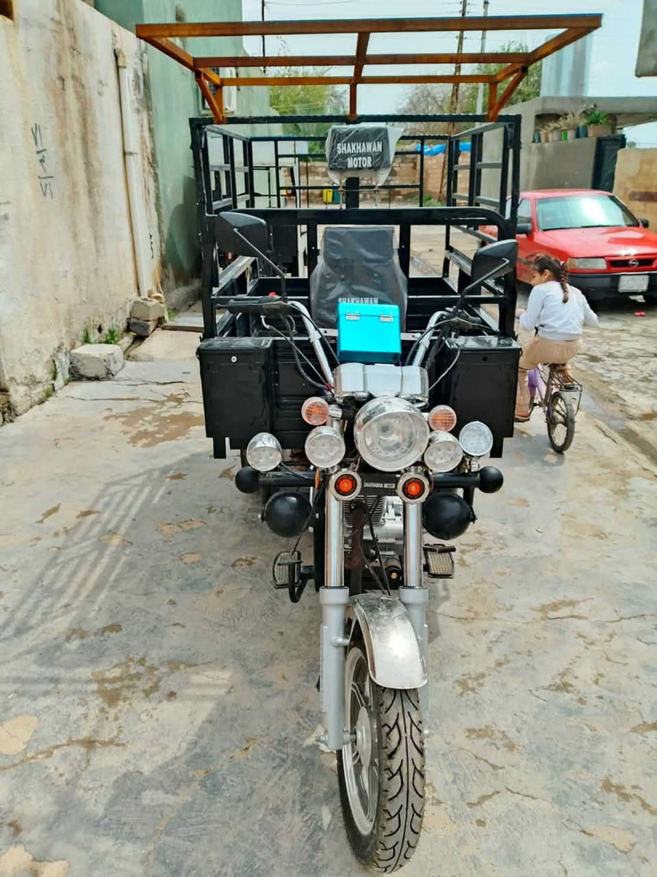 ستوته للبيع موديل ٢٠٢٥ بعدة زيرو فحل عالي شاخوان جنج وياه سپير مانازل دشبول الكتروني جك سبانة وياه عقد و بليتة منفيس وياه تايرات ٣ جبلس سعر مليونين ١٠٠ بي مجال قليل مكان داقوق رقم ***********
