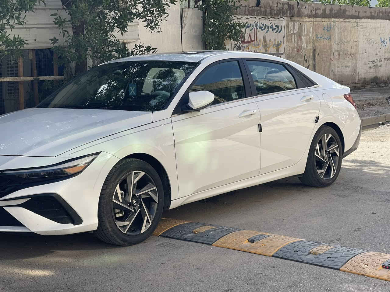 سلام عليكم للبيع النترا موديل 2024
النترا موديل 2024 وارد امريكي 

حادثها تبديل جاملغ فقط البنيد نفسه مصلح صور السونار والحادث موجودة بل منشور 

ماشيه 70 الف 

السيارة بأسمي 

السيارة فول مواصفات عدا الكشنات مو جلد 

السعر 178 وبيها مجال

الاتصال ***********
