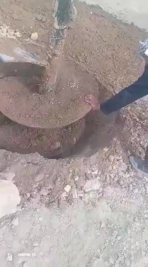 بسم الله الرحمن الرحيم
للبيع انواع البراين والماطورات حفر 

***********

***********
