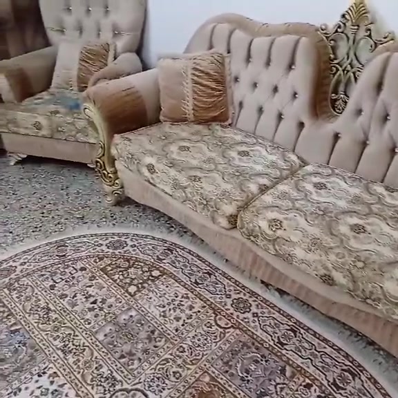 طخم مصري 5 قطع 
داخله كله حديد
اخدته من كرار سوداني
الله شاهد صار اقل من شهر
سبب البيع الإنتقال
اخذته بمليون ونص وأريده ب800 وبيه مجال
ميسان أبو رمانه


**إذا كنت صاحب هذا الإعلان وتريد حذفه لأي سبب، رجاءا أرسل رسالة إلى الدعم الفني**