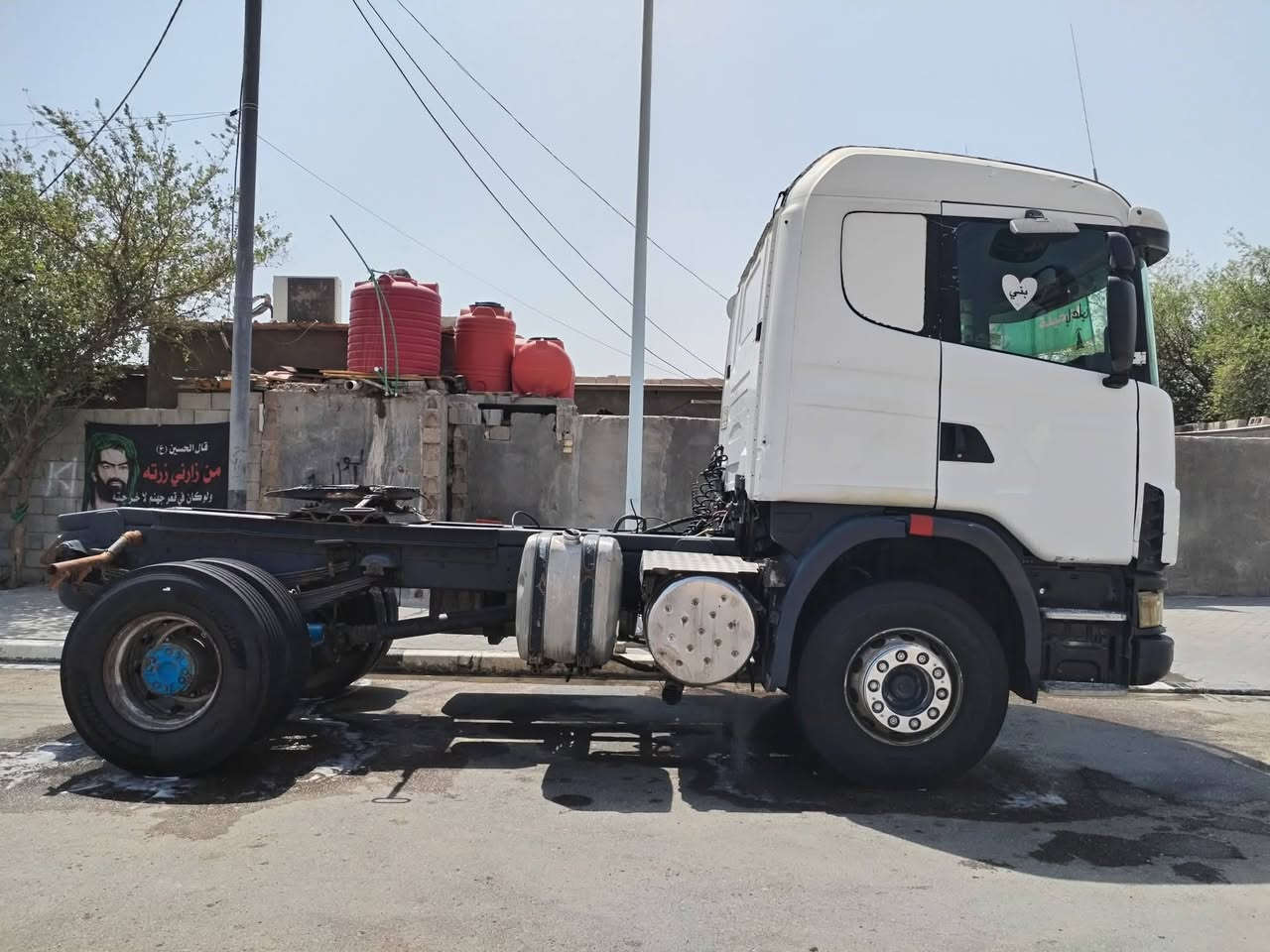 ياالله سكانيه لبيع ومراوس ب سكس سنكل سحال سياره شراويه مديل 2002 مربوطه راس قاطره قلاب مكينه بم ونوزل شراوي 6 سياره حلوه وجاهزه لعنوان بصره زبير لستفسار تصال عل رقم ***********
