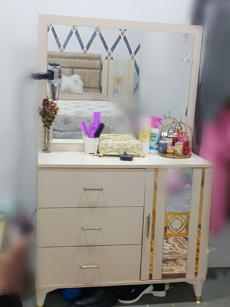 السلام عليكم الغرفه اريد ابيعها تركيه جديده كلشي ما بيها مستعمل سنتين فقط مع الدوشك معا جديد شرط ما نازل الاصلي علمود مكان معندي سعره 800الف بي مجال أن شاءالله


**إذا كنت صاحب هذا الإعلان وتريد حذفه لأي سبب، رجاءا أرسل رسالة إلى الدعم الفني**