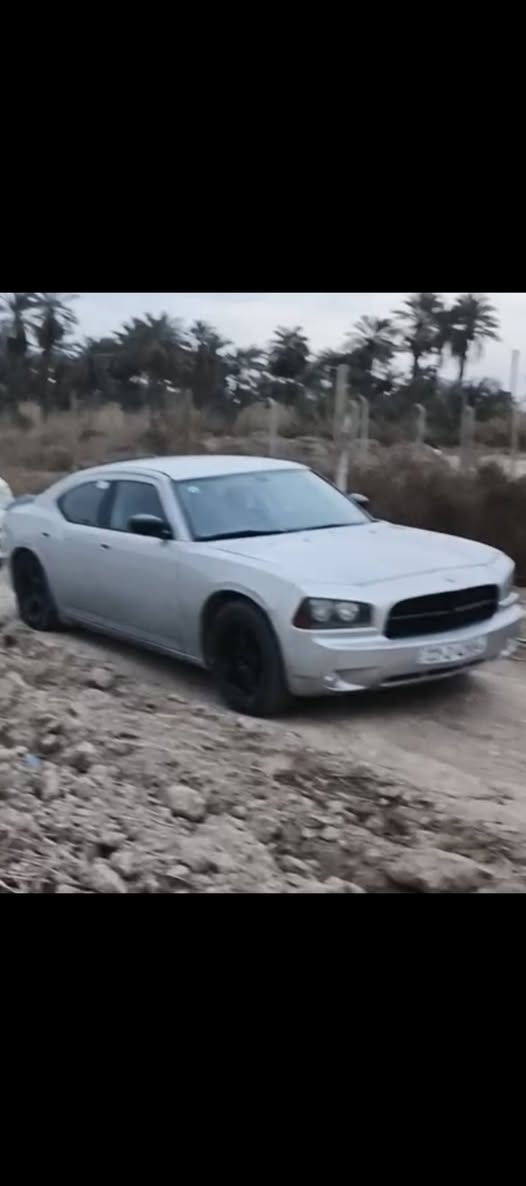 جارجر مديل 2008 جاهزه ماعده ليك بتبريد
رقم انكليزي بسمي سنويه مجدده التصال
*********** سيد علي البصرة, العراق
