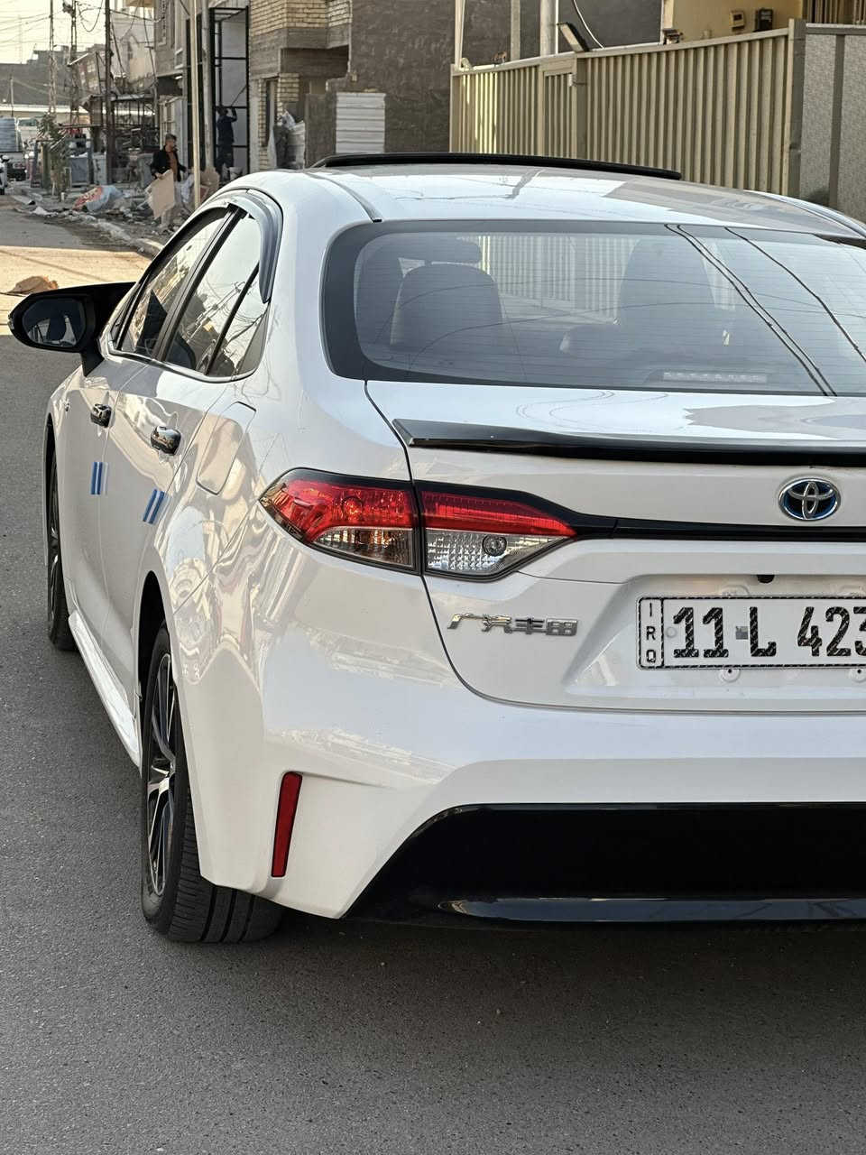 السلام عليكم من رخصه الادمن 

كورلا هايبرد موديل 2024تجميع صيني شكل الامريكي 
ماشيه:٢٦
موصفات السياره 
بصمه 
فتحه 
تحكم سترين 
شاشه جبيره 
هند بريك كهرباء 
كشنات جلد 
تحديد مسار 
اوتو هولد 
رادار امامي خلفي 
كامره خلفيه 
٣ مودات قياده 
بصمات ثنين 
سياره خير من الله وما ناقصه شي ابد ع وضع الوكاله وسياره كفاله عامه ما عده الشخط الي موضح بالصوره وبس غير شي ما بيهه 
مكان السياره بغداد 
السعر/١٥٠ورقه
الاستفسار 
‏‭٠٧٨٧ ٥٨٦ ٠٩٠٣
