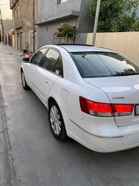 سوناتا خليجي 2009 فول مواصفات للاخير 1/1 سقف سلايت مكينه 2400 دوش السع...