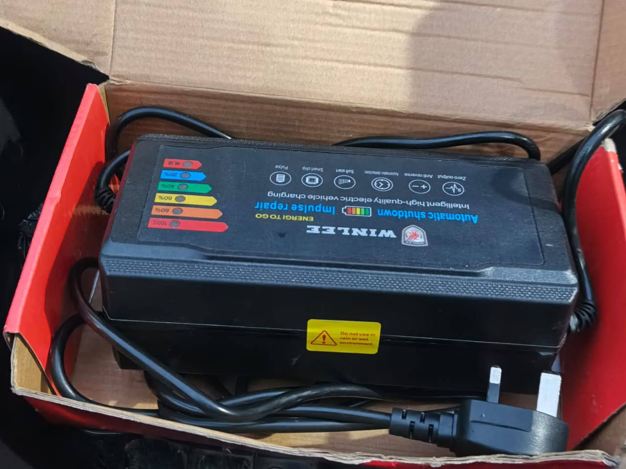 السلام عليكم دراجة شحن موديل 25 بطاريات عدد 6 عل فحص سكان ملون رياضي قفل سكان مثبت سرعه 4 كير نضام ال R دبل اشاير كلها شغالة نشرات ضوئية لايت عالي ناصي نضام قاطع دورة بصمة اصبع تشغيل عن بعد جهاز انذار مانع سرقة سماعات MB3 دراجة جديدة بمعنا الكلمة كلها على الفحص  لاستفسار على رقم ***********
