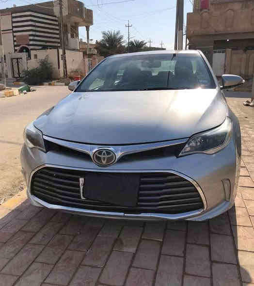 سلام عليكم لبيع تيوتا افلون موديل 2018 كلين تايتل فول مواصفات فئة LIX  بنورما . إشارة بل مري .
- *المحرك*: 3.5
- *الدفع*: أمامي
- *ماشيه : 99 الف
- *المقاعد*: 5 ركاب
- *نظام الفرامل*: ABS
- *الإضاءة*: LED
- نظام ملاحة
- كاميرا خلفية
- نظام تحذير الاصطدام
- نظام تحذير النقطة العمياء
- نظام تحكم بالسرعة
- مقاعد جلدية
- تدفئة وتبريد المقاعد
- نظام صوتي JBL 11 سماعة
- إشارة بل مري
- فتحة السقف (بنورما)
- فول مواصفات  
#كلين #تايتل  

#رقم #الشاصي #4t1bk1eb4ju277680

 رقم الهاتف : ***********
