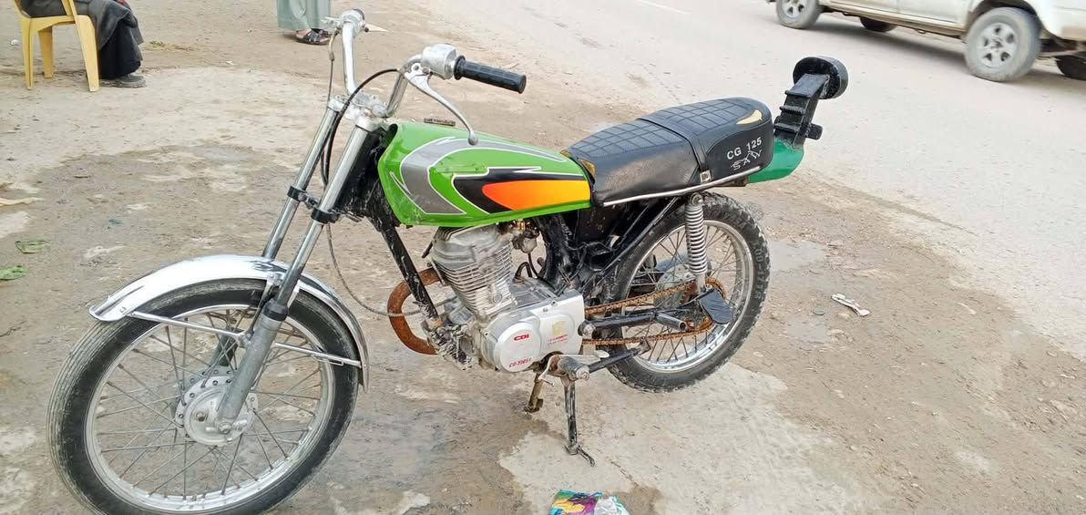 دراجه للبيع كلك السعر 225 وبيه مجال مكان المشخاب ***********
