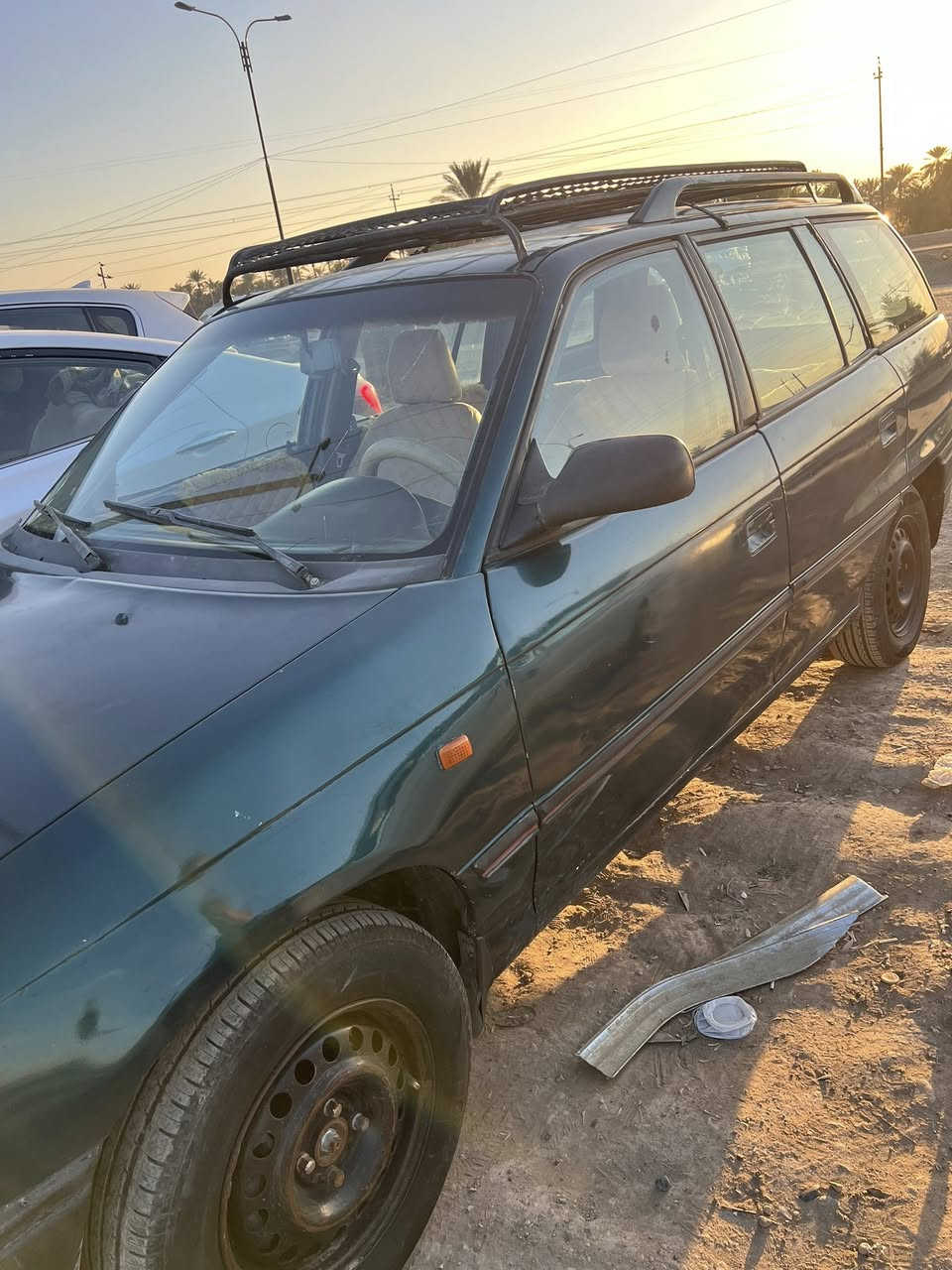 السلام عليكم 
اوبل استرا موديل 1994بغداد باسمي مصبوغه عام للجماليه بسبب الجراد بدون أي ضرر محرك 1800 دوش سياره مال جناي جاهزه كير محركً تخمً تاير كهربائيات كلها شغاله السعر 40ورقه وبيها مجال للاستفسار الاتصال ***********
