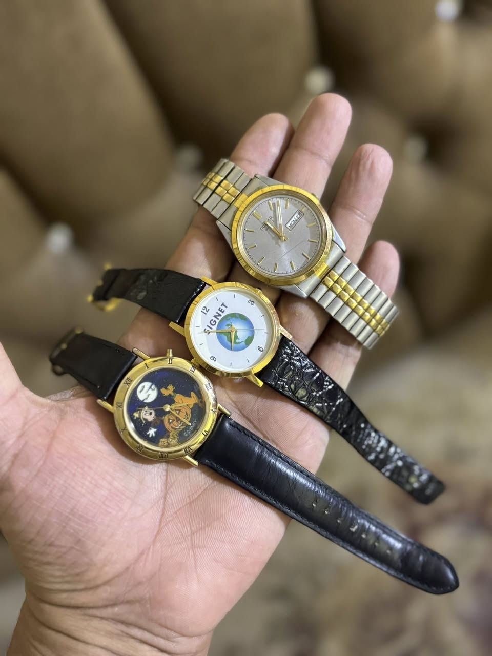 ٦ قطع سعر القطعه ١٥
ابيعم كلهم سوه


**إذا كنت صاحب هذا الإعلان وتريد حذفه لأي سبب، رجاءا أرسل رسالة إلى الدعم الفني**
