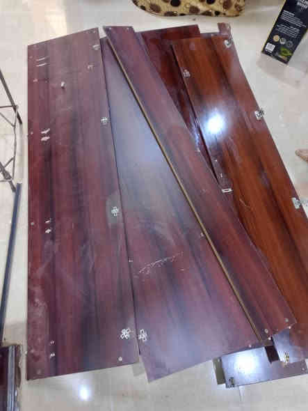 السلام عليكم غرفة خشاب ماليزي للبيع سعر 250 بي مجال *********** للاتصال
