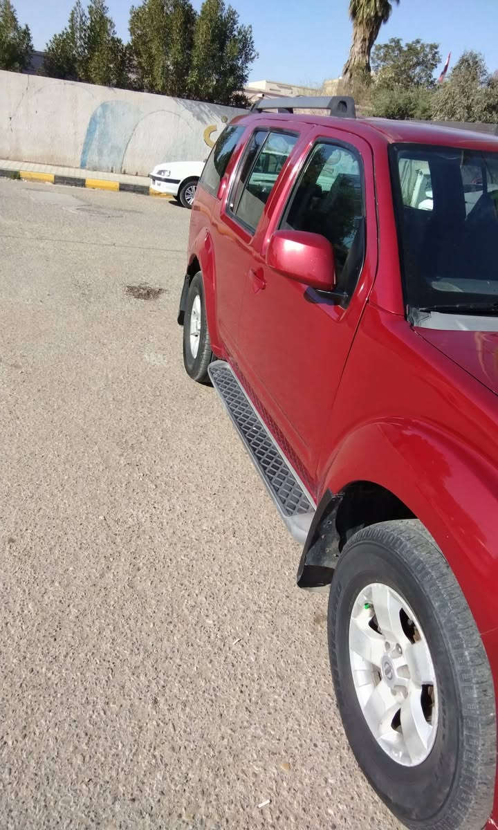 السلام عليكم 
نيسان باثفندر للبيع وارد امريكي موديل 2009
جاهزه من كلشي ما ناقصها شي 
السعر 90او بيها مجال 
***********
