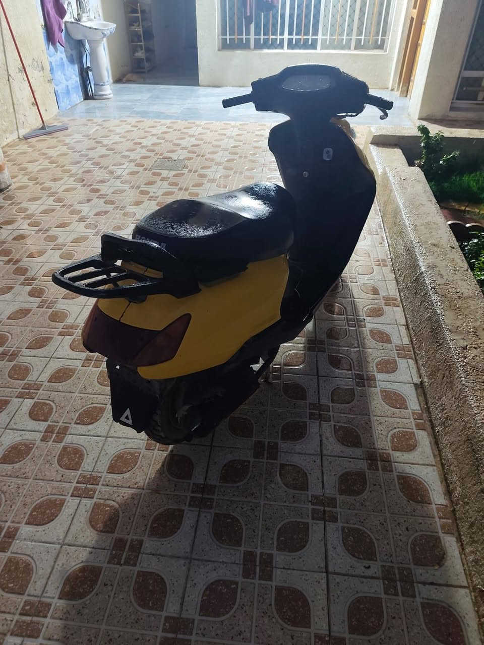 سبيسي ياباني دراجه نضيفه كفر اصلي كهربائيات كله شغال السعر 450 وبيه مجال قليل موبايل *********** العنوان كوت النوار
