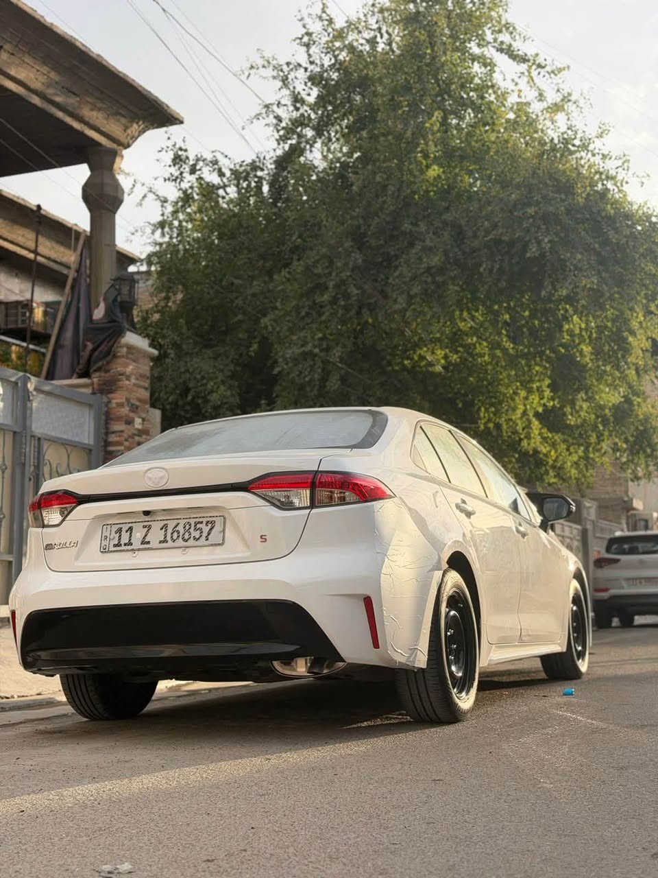 السلام عليكم
للبيع تويوتا كورلا هايبرد 

موديل2025 الشكل الامريكي 👍

ماشيه 34000

سياره جديده بمعنى الكلمه 

ومكفوله 

فول مواصفات 

رقم بغداد تحويل مباشر 

السعر 140

للاتصال ***********

مكان السياره بغداد التراث
