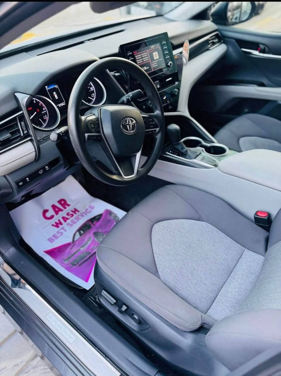كامري موديل 2023LE مرقم صلاح الدين 
كلين بدون صبغ فقط بارد السعر 195
***********
