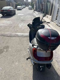 دراجه فور سايد للبيع كامله مابيهه اي نقص  السعر : 550  الهاتف : 077752...