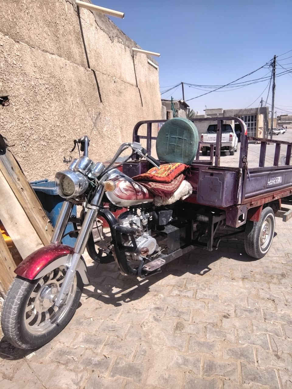 السلام عليكم دراجه البيع متوازي عله بيعه السعر 1450 رقم ألماني بدون راعي رقمي ***********
