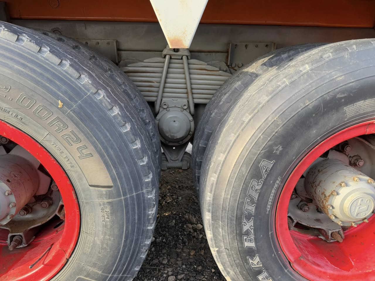 ‏سلام عليكم فولفو سكس بلادي قلاب رقم دياله مشروع وطني باسمي مكينة ين 10 كير أربعة بأربعة السعر. 20 مليون 
***********
