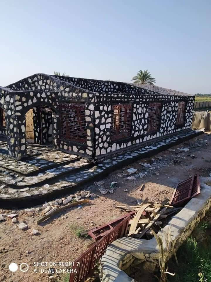 بسم الله الرحمن الرحيم خوانه العزاء بناء حجر كرسته وعمل بيوت سياج تطبيق ستفيار عله هاذه الرقم ***********#***********
