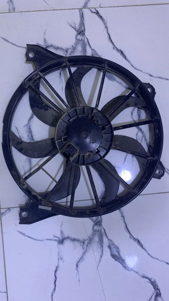 السلام عليكم 
اغراض دوج جورني تفصيخ مثل ما موضح بالصور للاستفسار ***********
