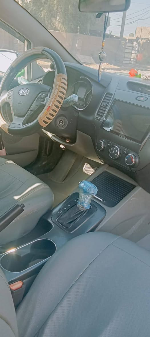 فورتي موديل 15 وارد امريكي مكينه الفين سياره جاهزه سعر شده و5 تصل وتددلل باقي تفاصيل مال محتاج بيع مستعجل  رقم سياره بغداد رقم ‏‪***********‬‏ تصال

