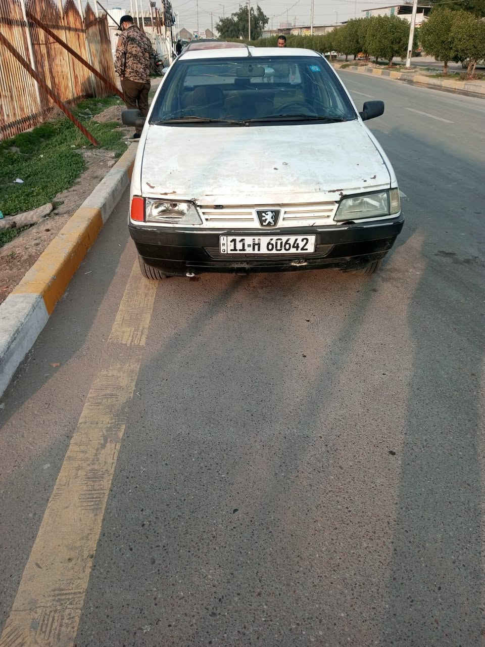 سلام عليكم
بيجو روئ موديل 2009
سنويه بسمي تحويل مباشر 
تخم تاير جديد 
مكينه جديده بلادي 
اكسل مال نيسان بيه
غرفته نضيفه 
لتواصل ***********
سعر 27 بيه مجال.
