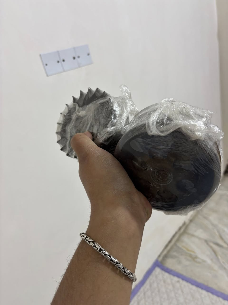 السلام عليكم سلف ٥٥ كوسو على الشغل شرط
دشلي ان سي واي شوفت عينك سنونه هم على الفحص
ويا راجز وكلجات بلادي جيب وشد بلكارتون 
.
هـ *********** ☎️
توصيل موجود
