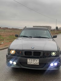 بي ام 535i • ١٩٩٠ • توماتيك