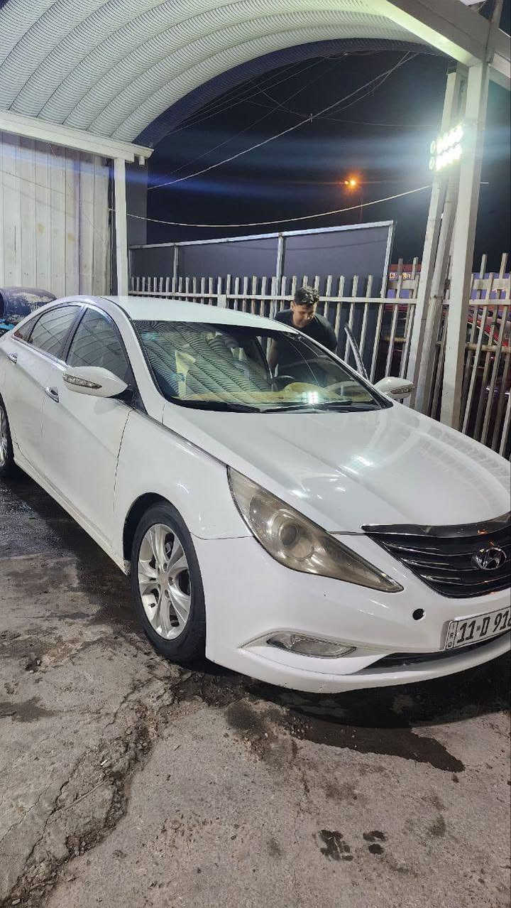 سوناته 2012خليجي محرك جديد 2400  شادلها عدسات زنون ابيع حزام 105$
***********
