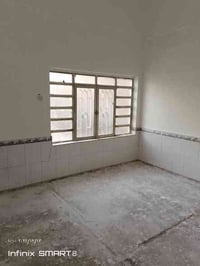 ميسان قطاع ٣١ • ١٢٠م • غرفة وصالة