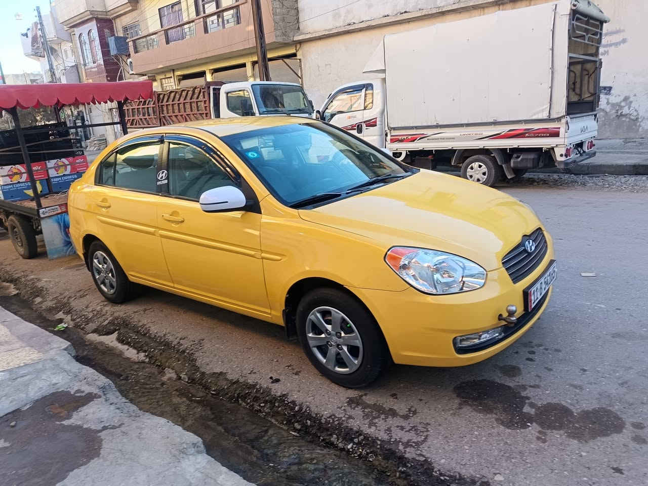 السلام عليكم اكسنت أمريكي موديل 2009 مبدل بيها جاملغ امامي فقط بدون دواخل والباقي كودا واحد بيها مكانتي معجون فقط سيارة جاهزة من كلشي شرعيها موجود بل الموصل تأخذها صافية هيئة وغرامات كاربون مامسجل السيارة بل الموصل الأيمن إذ حبيت خابر على هذا الرقم *********** الاسيا ***********  إذ حبيت خابر واستفسر منو
