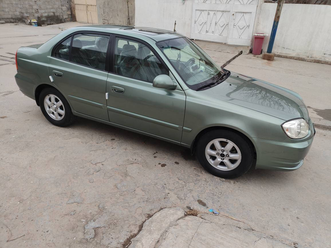 السلام عليكم 
اكسنت 2005 رقم بغداد 
ماشية 200 الف فقط نظيفة كلش
السياره gls فول فول تجي كل جسمها شغال 
شرط التحويل والغرامات سنويه لحد2027/6/22
السياره من الصفر بأسم شخص واحد وهو بايعها للوكيل الاول واني اخذتها من الوكيل الاول يعني السياره اني ثالث شخص اخذها
كير اوتو 
4 جامات كهرباء 
مرايات كهرباء
فتحة سقف
سكان باور
كامره وحساسات
قفل مركزي كونترول بلادي
4 ويل كروم بلادي
تبريد تدفئة شركه 
مسجل بلادي اواكس وبلوتوث
بريك اي بي اس
بدون ضربة بدون تبديل فقط كلير عام  للجماليه 
مكانها كركوك سعر المطلوب 80 
عجب المنشور اخليك على راسي ما عجبك اعبر المنشور تحياتي للجميع كركوك, العراق


**إذا كنت صاحب هذا الإعلان وتريد حذفه لأي سبب، رجاءا أرسل رسالة إلى الدعم الفني**