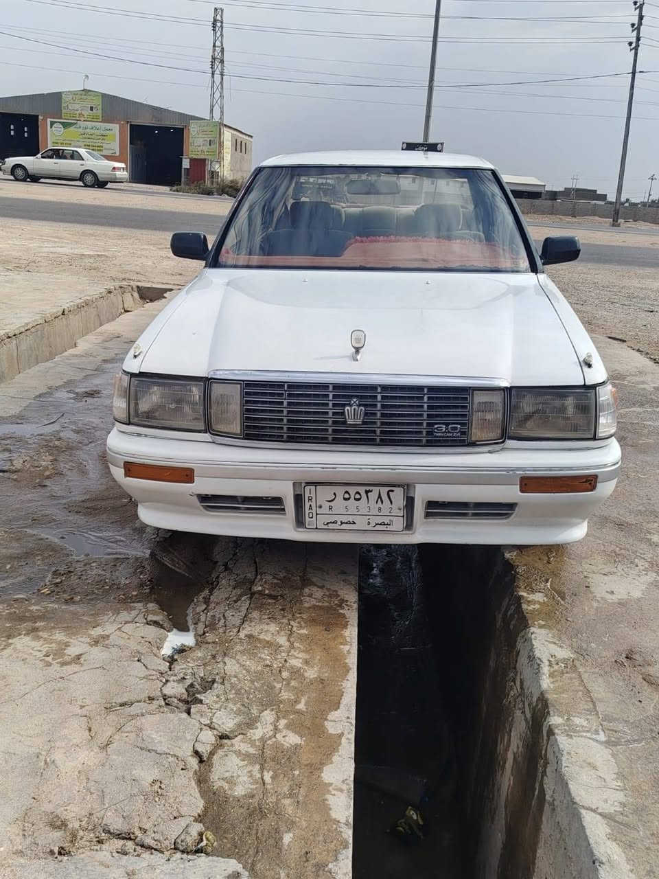 هارتواب البيع سياره بلاديه وخير من الله رقم بصره سنويه بعدها مانافذ تخم تاير جديد حداديه جديده كهربائيات شغاله محرك وكير خير بس الكير بي ضعف وكافي نعمه من الله اني مكلف بنشر هذا رقم صاحب سياره ***********.    ***********
